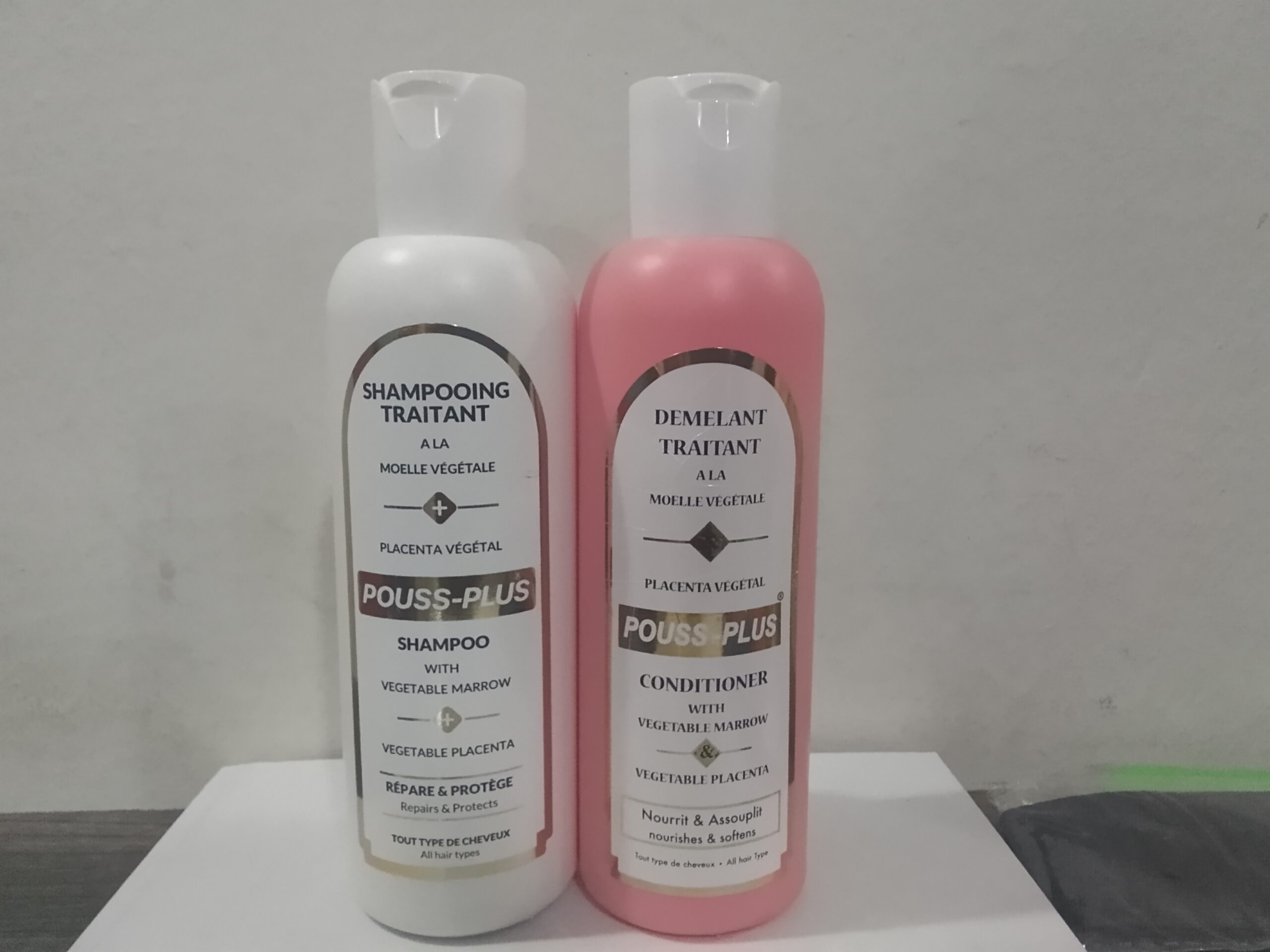 Champoing et démêlant pousse plus
