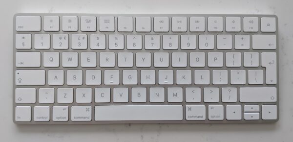 Apple Magic Keyboard A1278 - Wireless Bluetooth Keyboard for iMac & MacBook