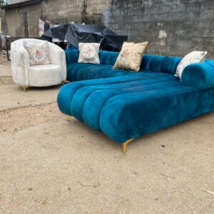 Ensemble de salon luxueux en velours capitonné
