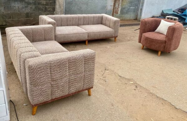Salon Scandinave en Tissu Bouclé