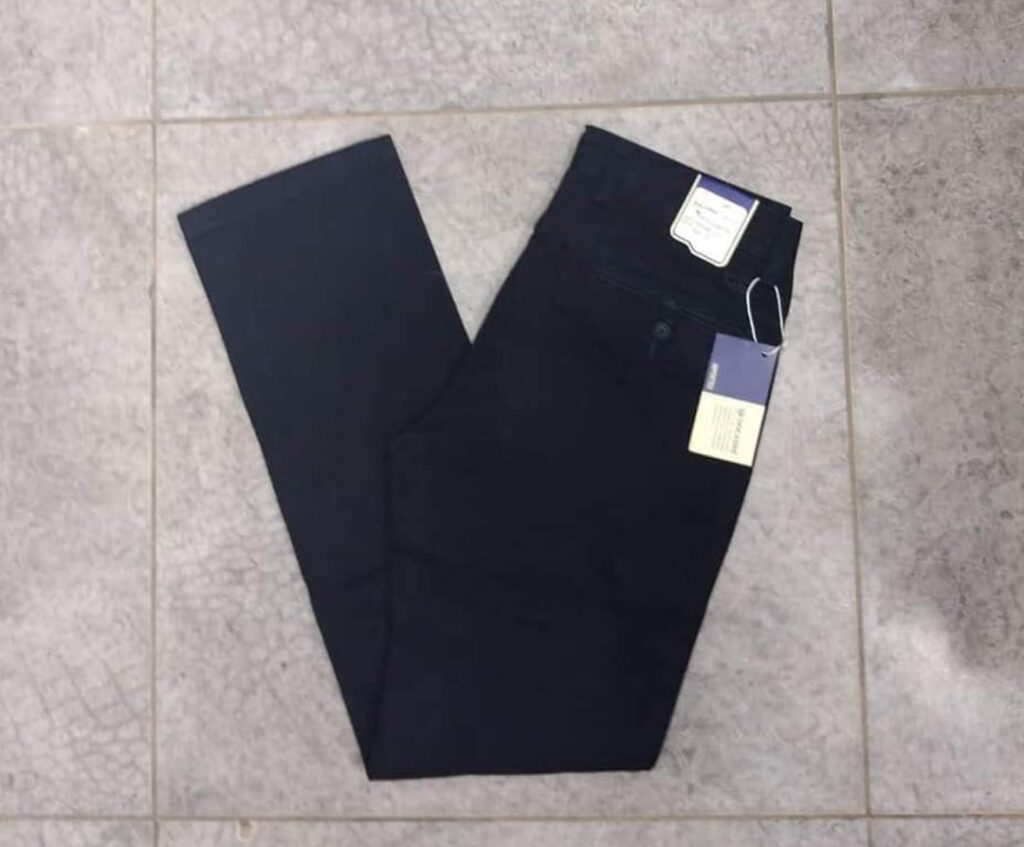 Pantalon Homme Type Dockers – Confort et style intemporel