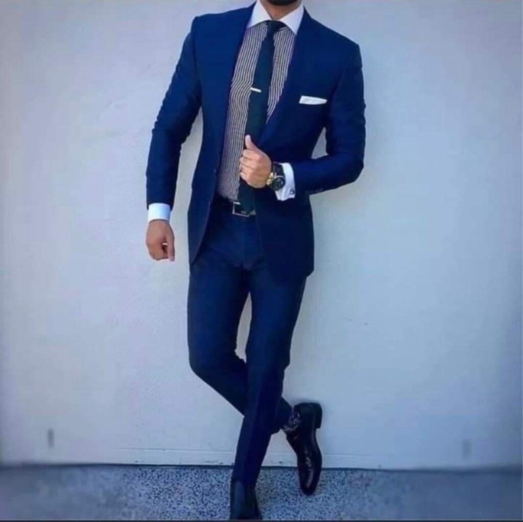 Collection de Costumes Homme - L'élégance sur mesure pour toutes les occasions